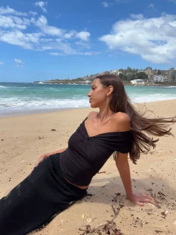 Abigail off shoulder top - Sort