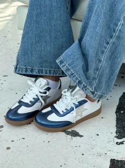 Accra sneakers med stjerne - Hvid/navy
