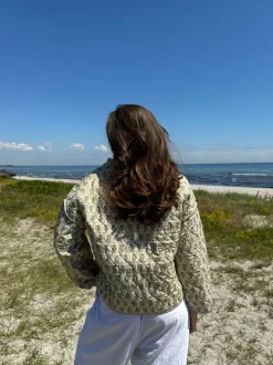 Alisa mønstret quiltet jakke - Grøn/beige