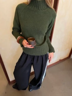 Alyssa striktrøje med turtleneck - Grøn