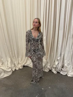 Amy kjole i zebraprint - Sort/hvid