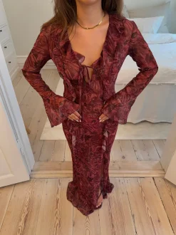 Amy kjole med blomster - Lilla/vinrød