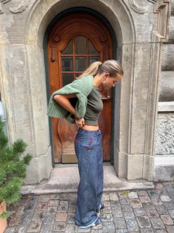 Astrid jeans med detaljer - Navy/rød