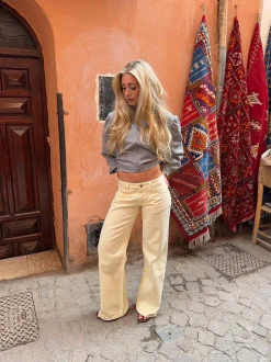 Audrena lavtaljede jeans - Gul