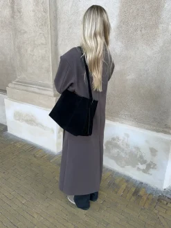 Barcelona skuldertaske i ruskind - Sort