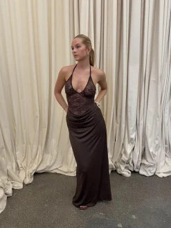 Camillene kjole med blonder - Brun