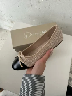 Cetinje ballerina sko med skøjfe - Beige