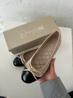 Cetinje ballerina sko med skøjfe - Beige
