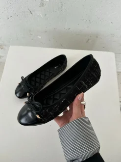 Cetinje ballerina sko med skøjfe - Sort