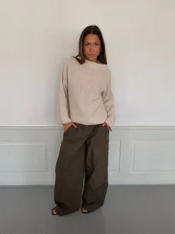 Cholana striktrøje med åben ryg - Beige