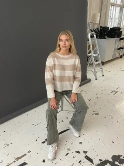 Christelle striktrøje med striber - Beige/off white