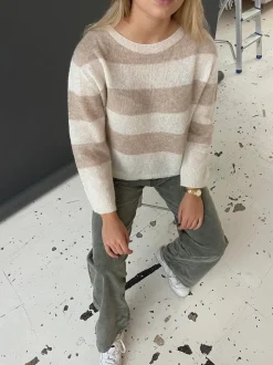Christelle striktrøje med striber - Beige/off white