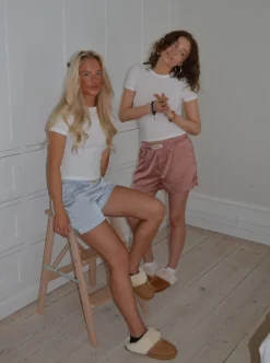 Day dreamin' pyjamasshorts i satin - Rosa