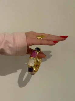 Ebony armbånd med striber - Lilla/rosa/hvid