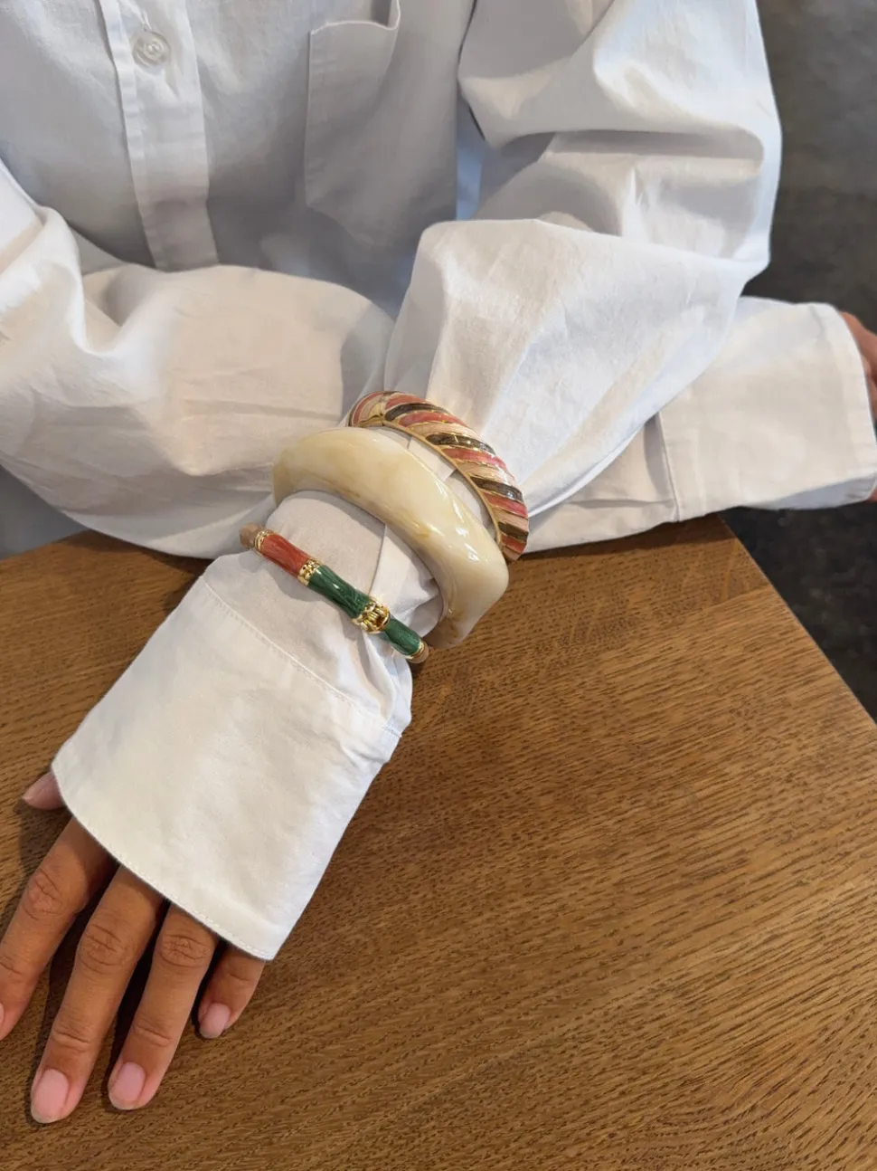 Eivora armbånd med striber - Rosa/lyserød/brun/guld