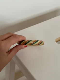 Eivora armbånd med striber - Grøn/hvid/brun