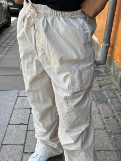 Elita bukser med lommedetaljer - Beige