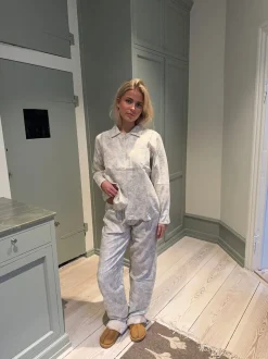 Esme pyjamas sæt - Off white/blå