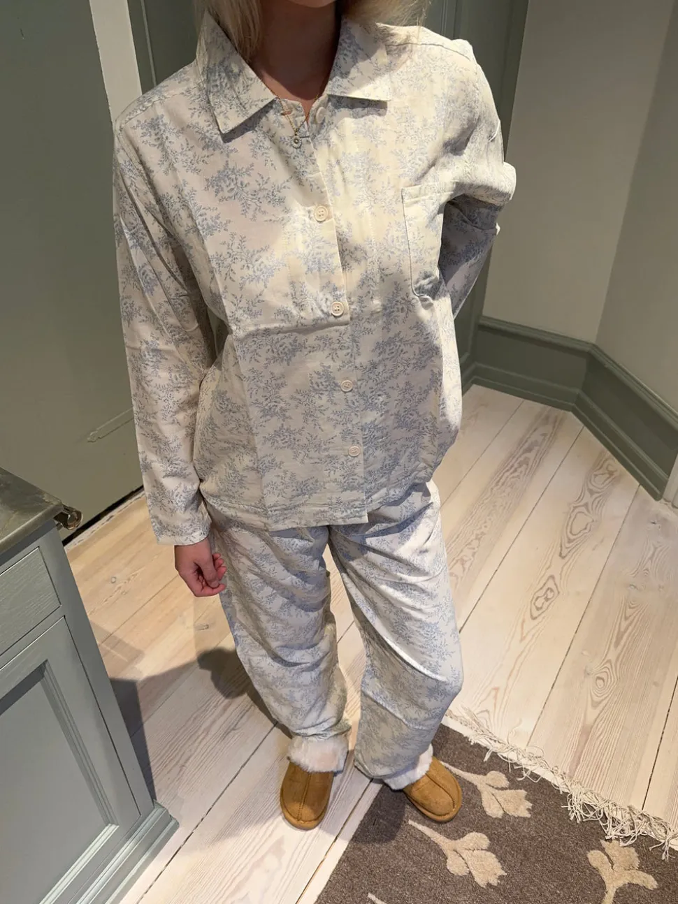 Esme pyjamas sæt - Off white/blå