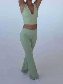 Essential flared pants - Matcha