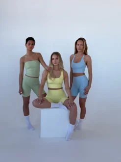 Essential shorts - Sky