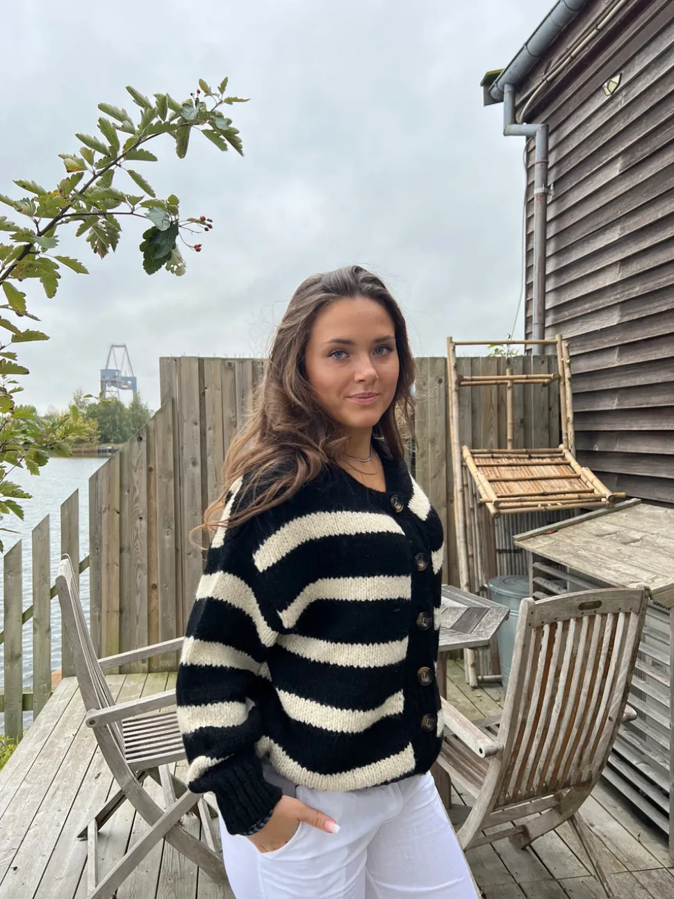 Flavia cardigan med striber - Sort/off white