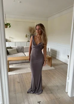 Flora maxikjole - Taupe
