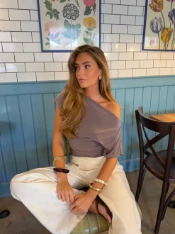 Florine figursyet t-shirt - Taupe