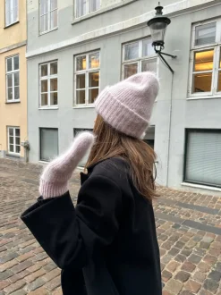 Fluffy hue - Pink