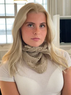 Gabi trekant tørklæde - Beige