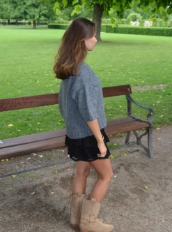 Hedvig striktrøje med korte ærmer - Grå