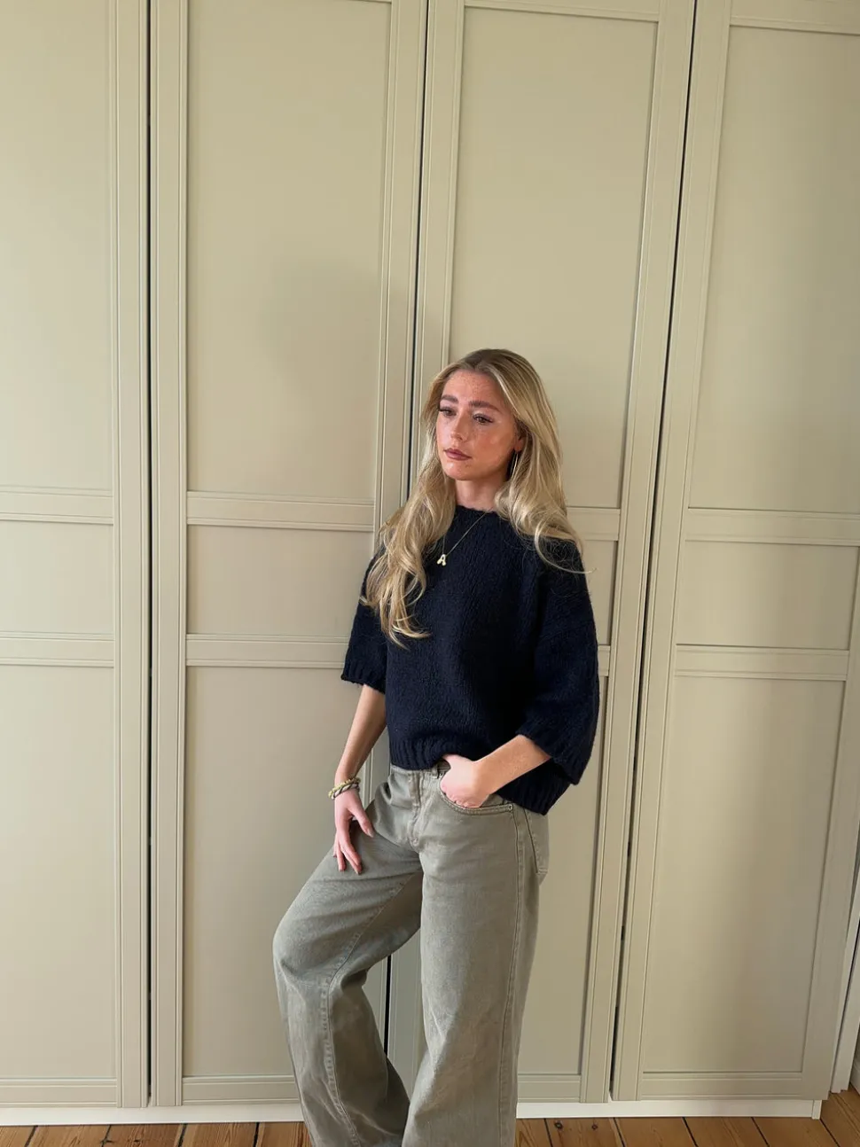 Hedvig striktrøje med korte ærmer - Navy