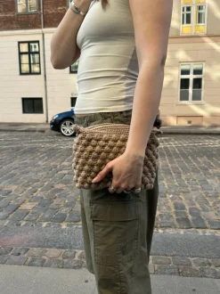 Hæklet clutch - Beige