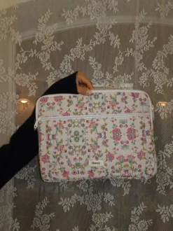 Honey computer sleeve - Off white med blomster