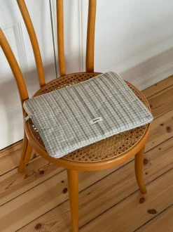 Honey computer sleeve med tern - Beige/grøn