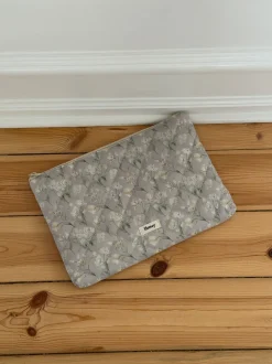 Honey computersleeve med blomster - Beige