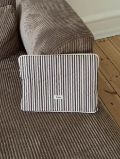 Honey computersleeve med striber - Beige/brun
