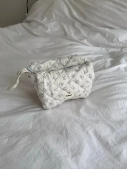 Honey lille toilettaske - Off white med bamser