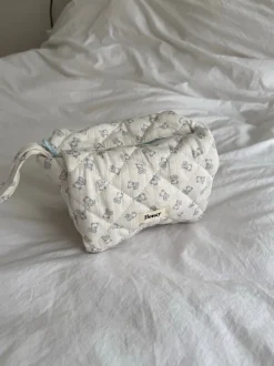 Honey lille toilettaske - Off white med bamser