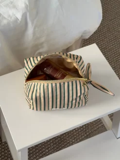 Honey lille toilettaske med striber - Beige/grøn