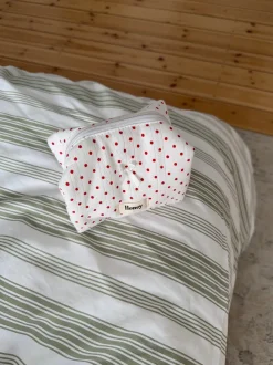 Honey lille toilettaske med prikker - Hvid/rød