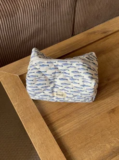 Honey lille toilettaske med fiskemønster - Hvid/blå