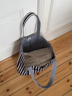 Honey net med striber - Navy/hvid