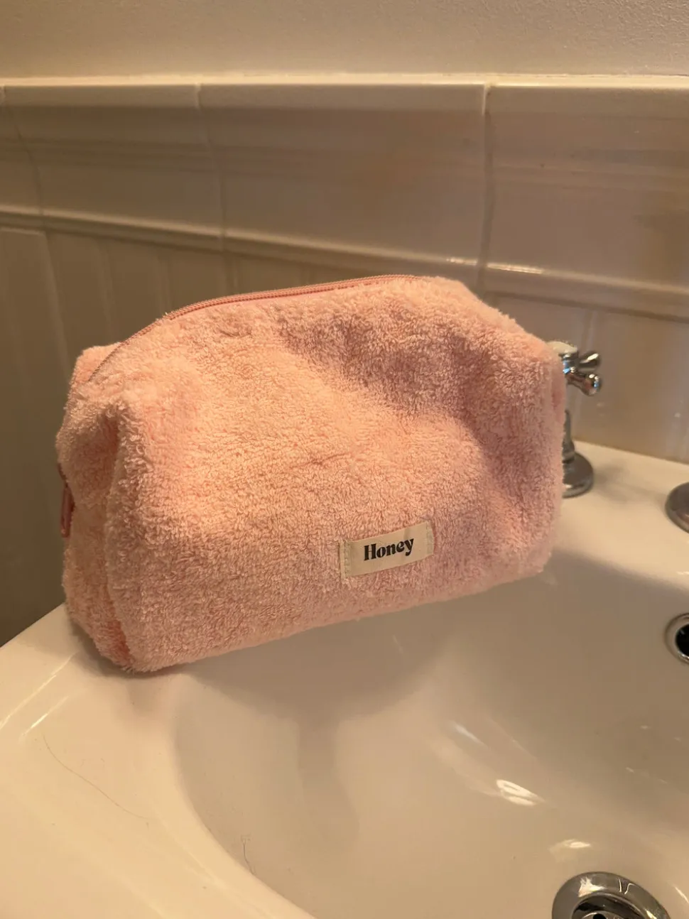 Honey stor toilettaske - Lyserød fluffy