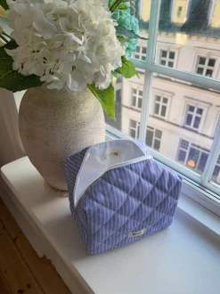 Honey stor toilettaske med striber - Blå/hvid