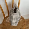 Honey toilettaske med tern - Beige/grøn
