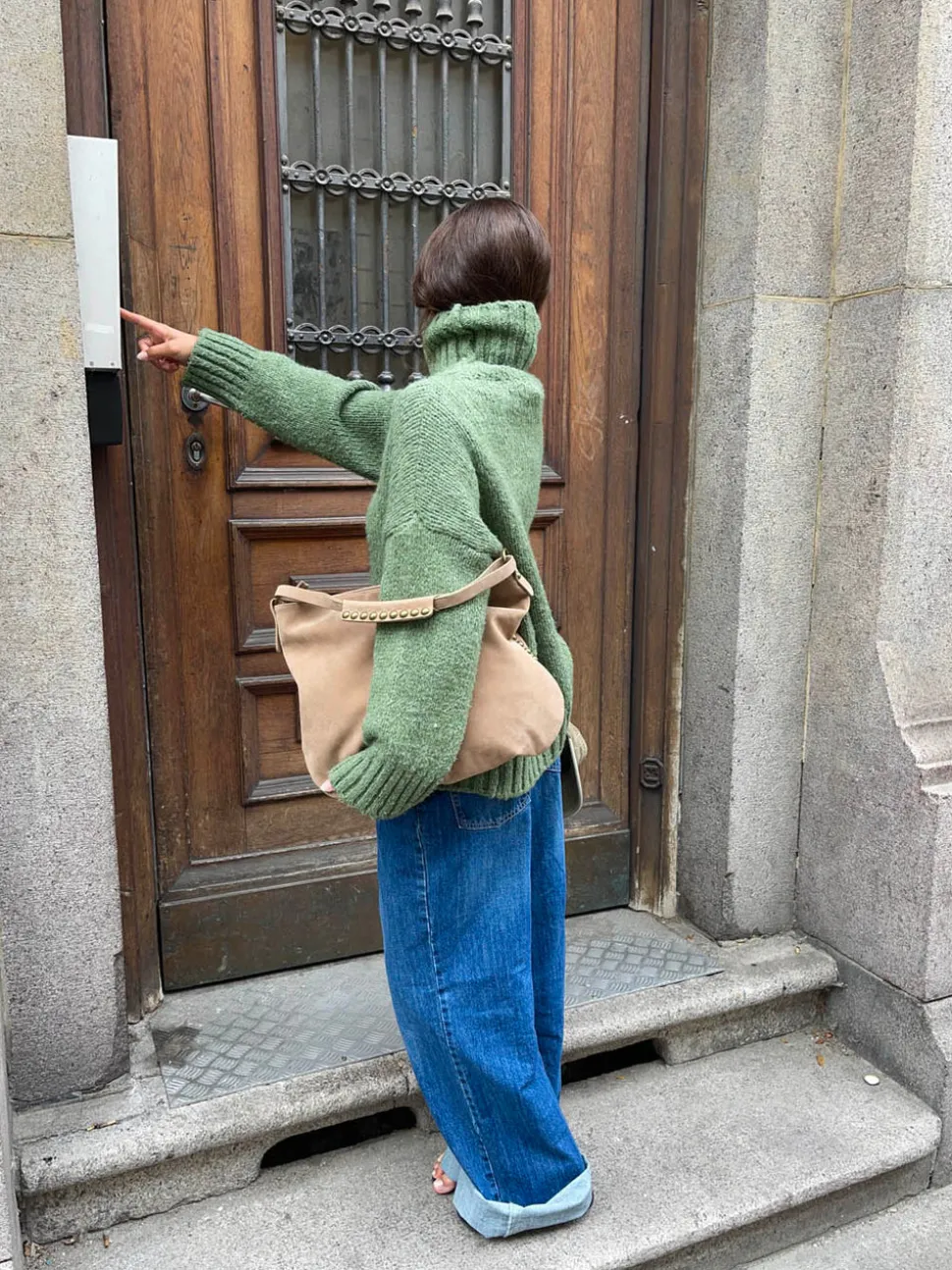 Ibi taske med nitter - Beige