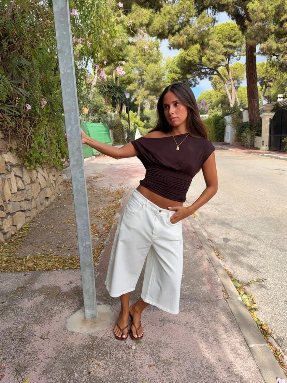 Islabella figursyet top - Brun