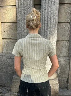 Josephine figursyet skjorte med korte ærmer - Grøn/hvid