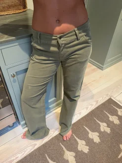 Karla fløjlsbukser - Kaki grøn